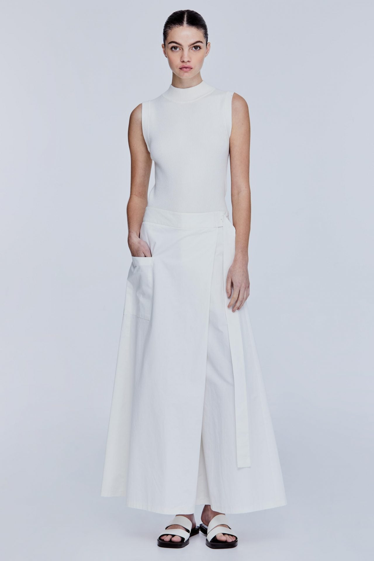 color:IVORY