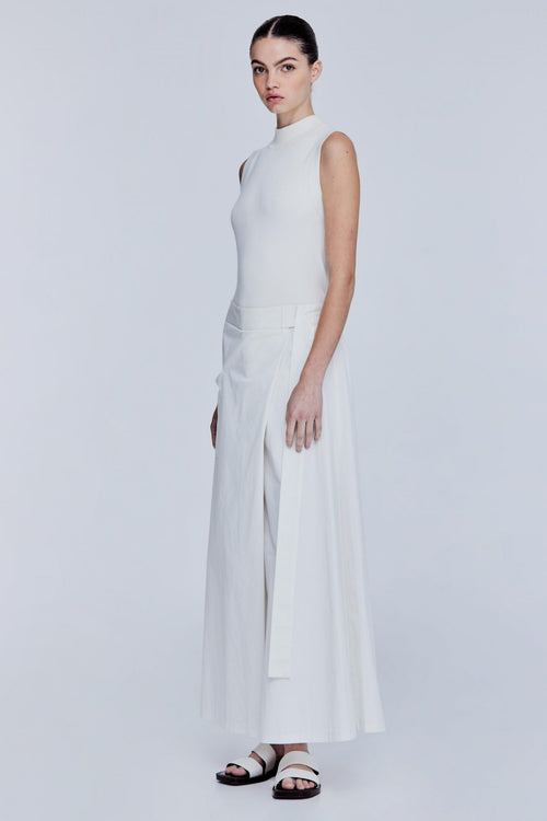 color:IVORY