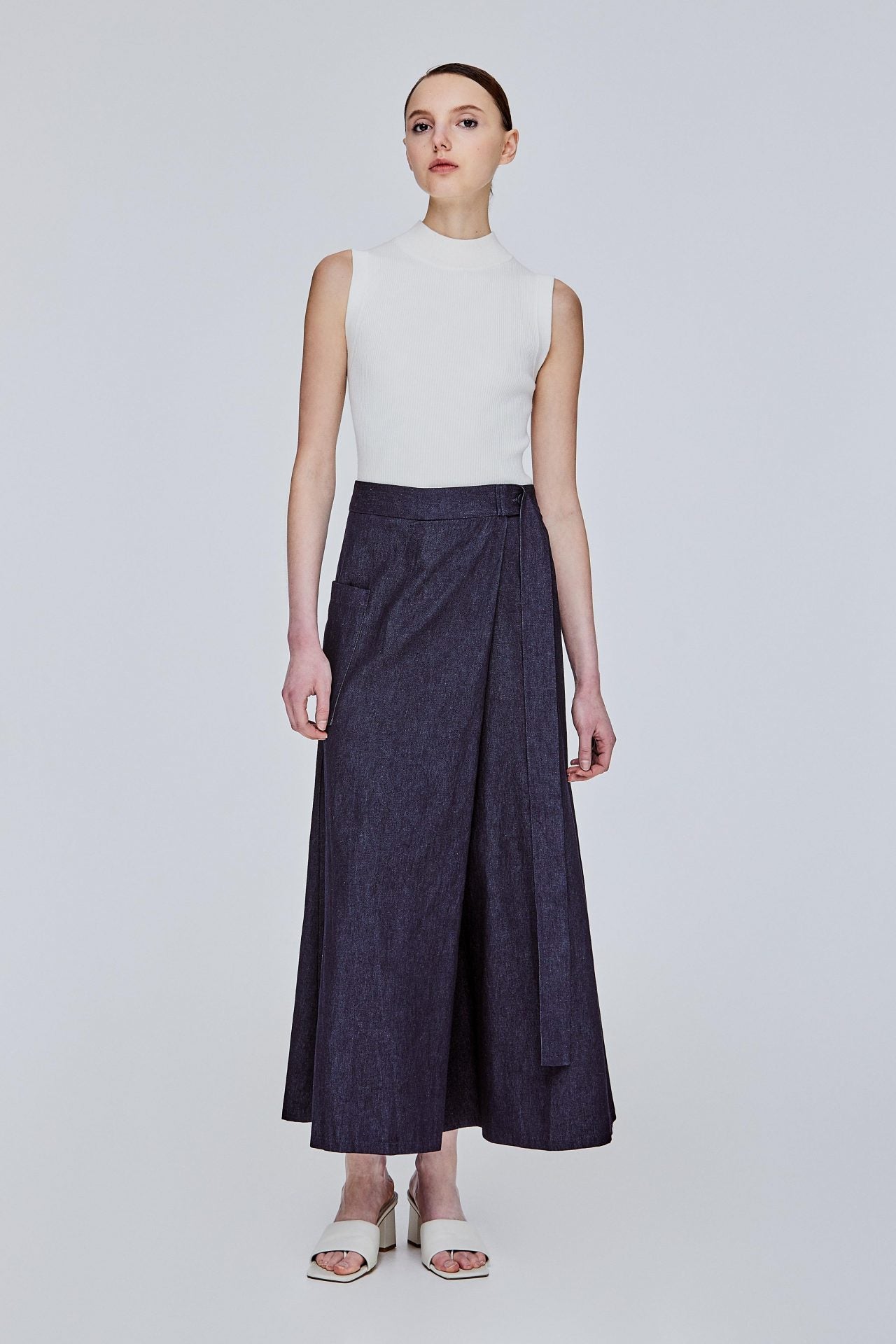 color:DEEP DENIM