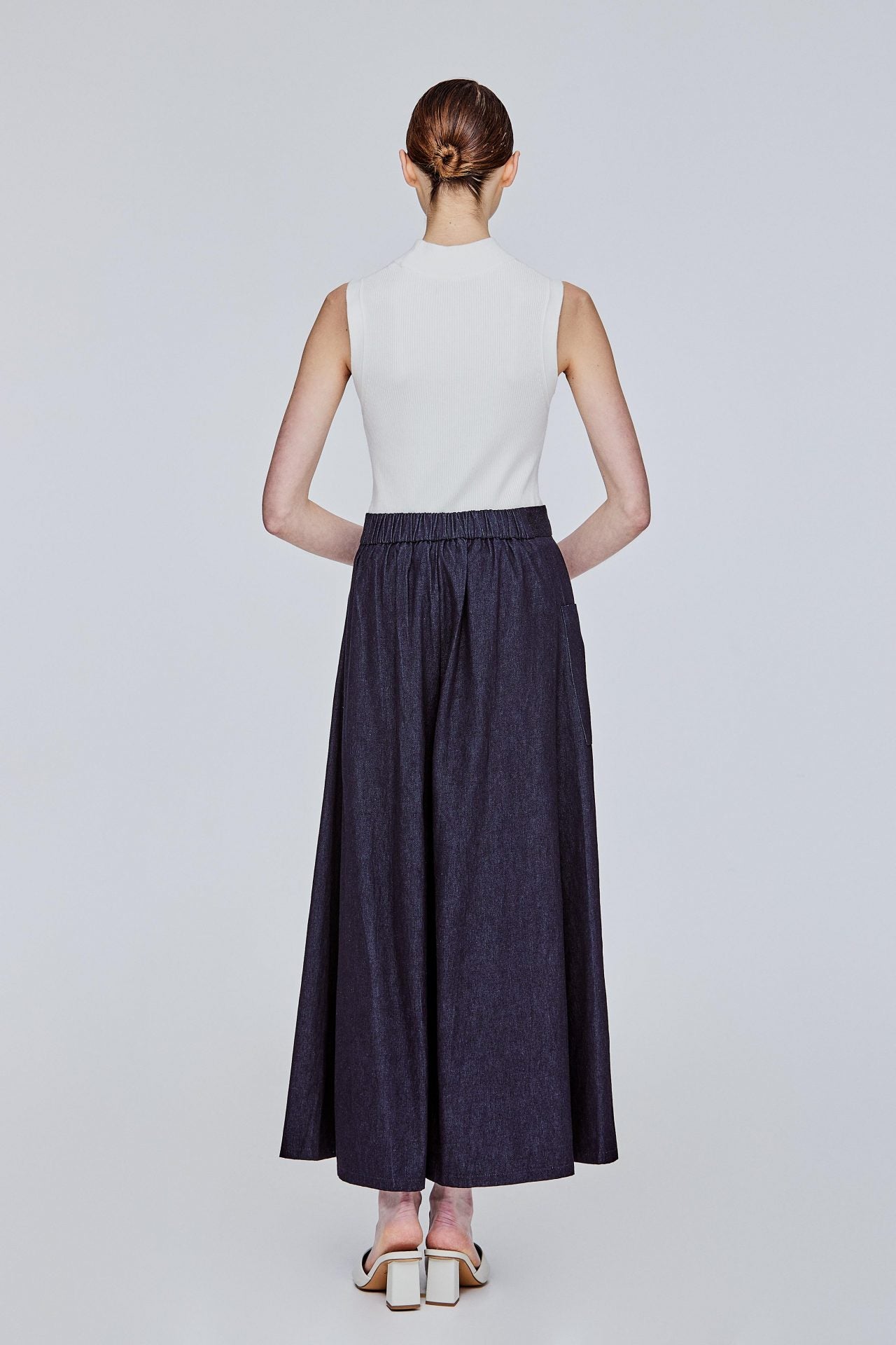 color:DEEP DENIM