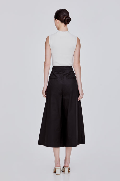 color:NOIR