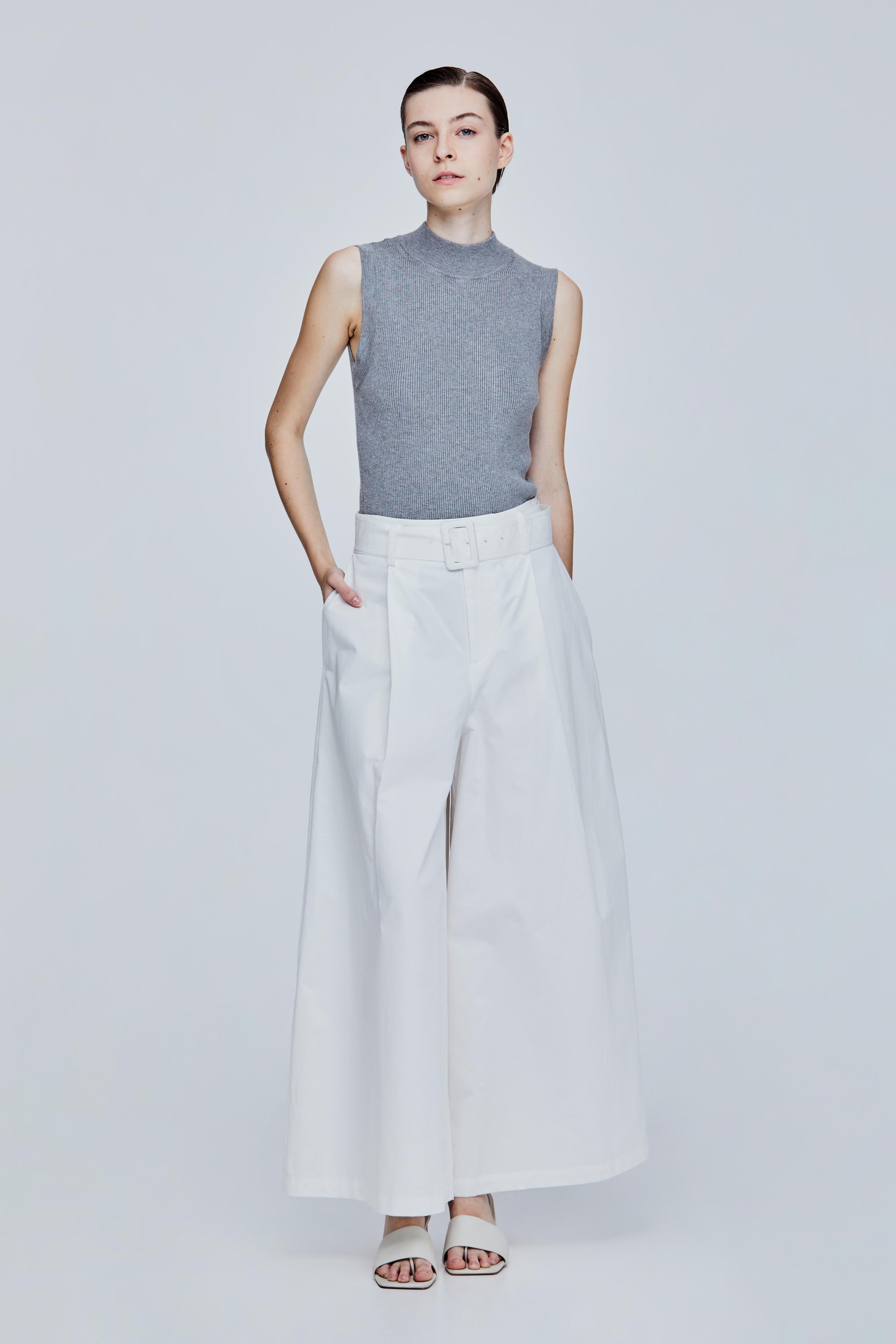 color:IVORY
