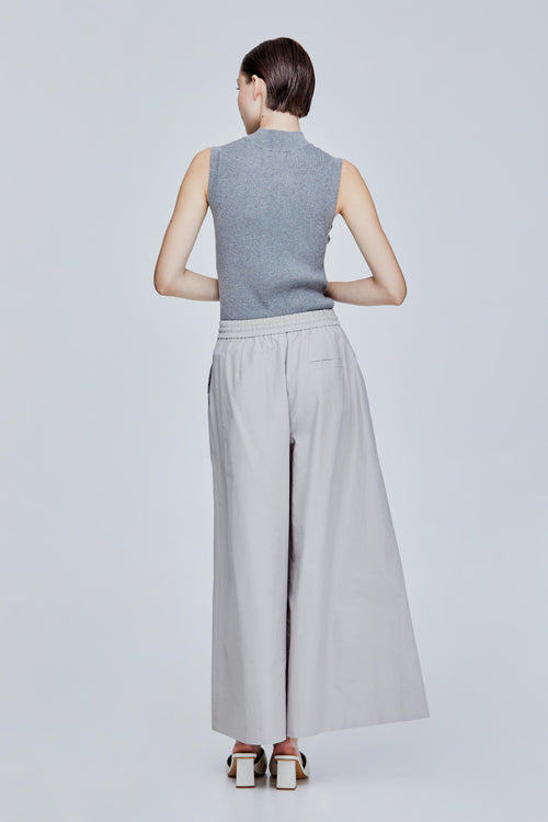 color:LIGHT GREY