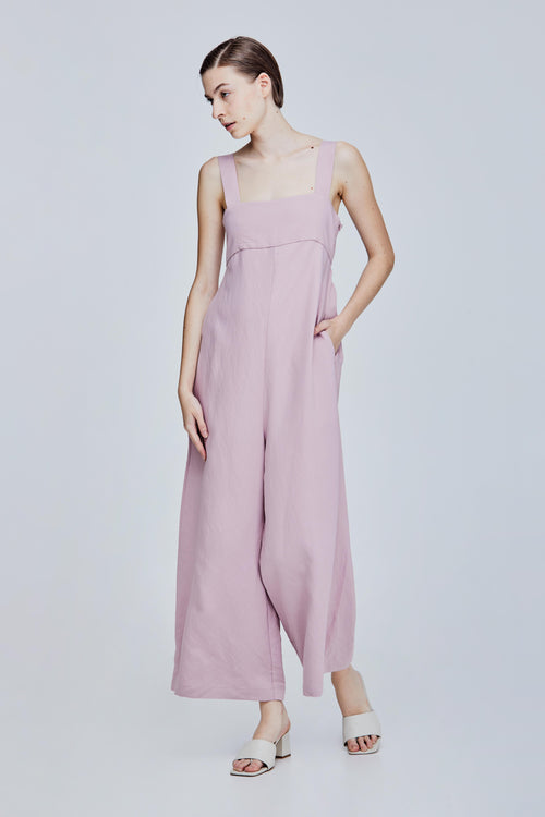color:BLUSH