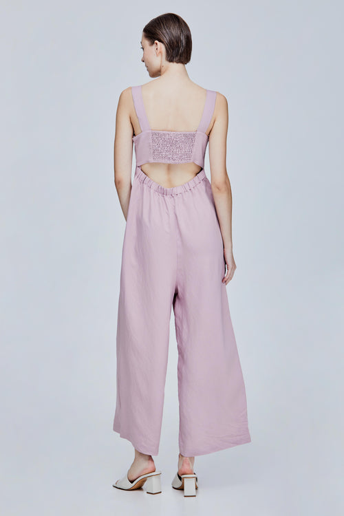 color:BLUSH