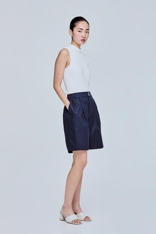 color:NAVY