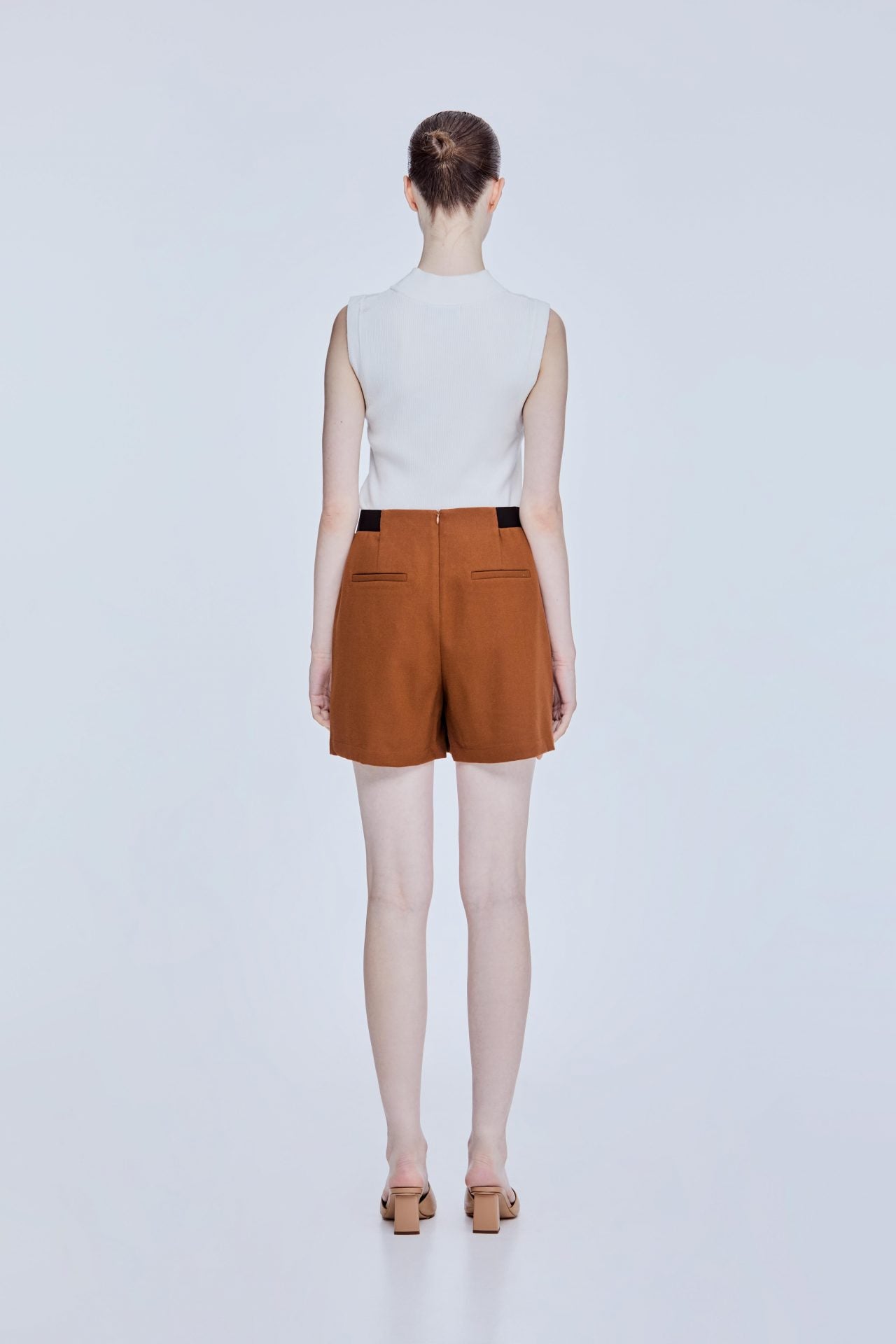 color:CAMEL