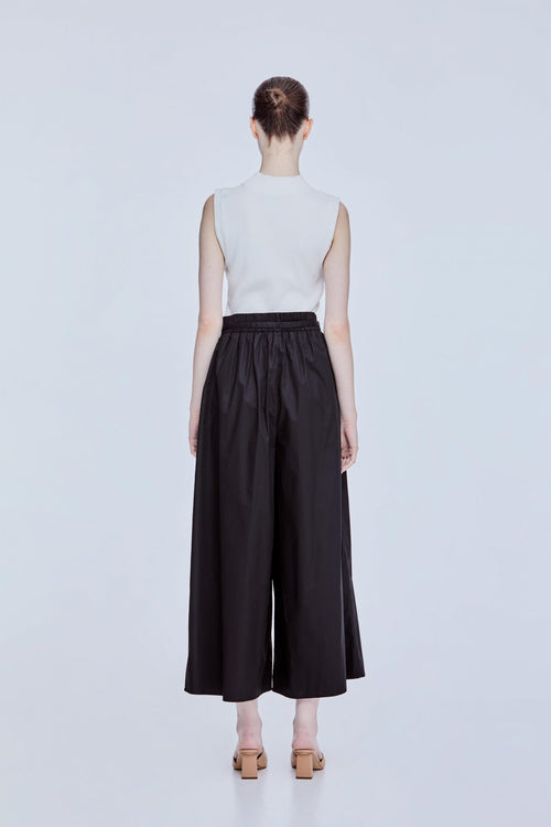 color:NOIR