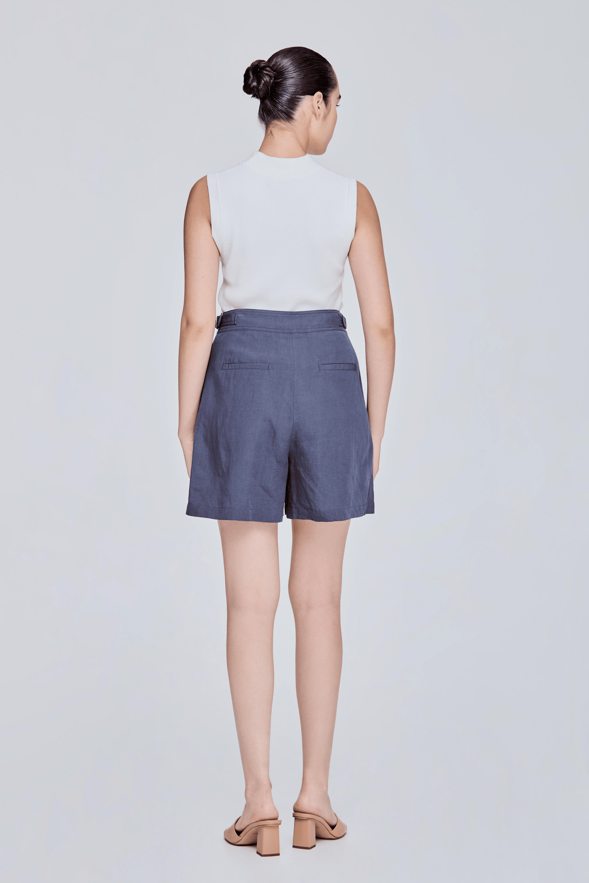 color:STONE BLUE