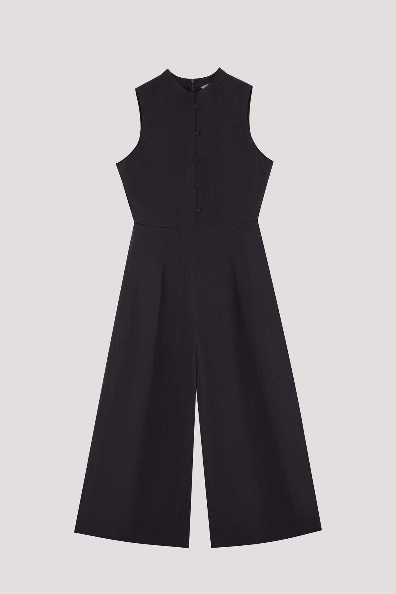 color:NAVY