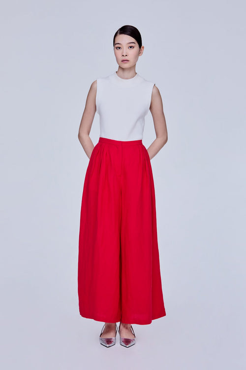 color:RED