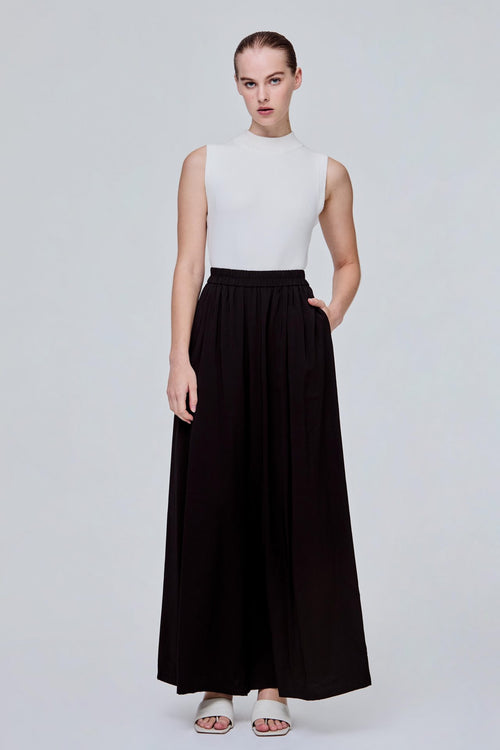 color:NOIR