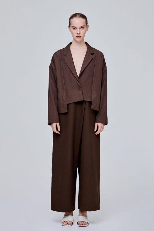 color:DARK BROWN