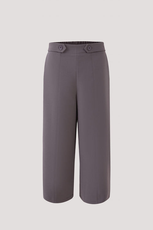 color:GREY