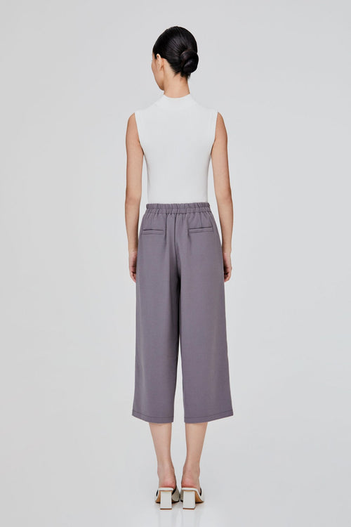 color:GREY