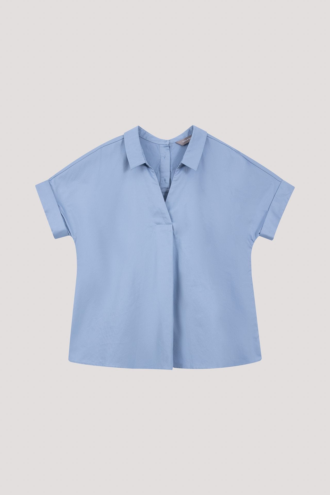 color:STEEL BLUE