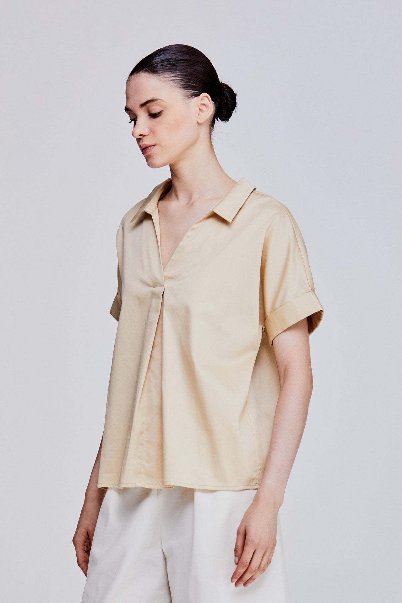 color:BUTTER
