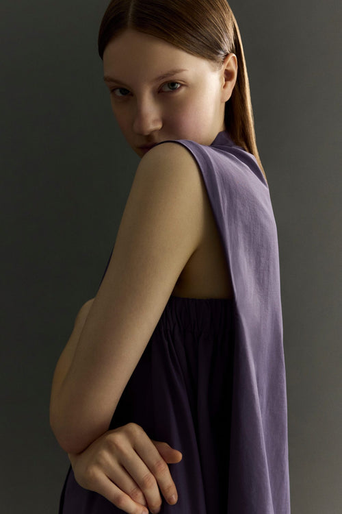 color:DARK PURPLE