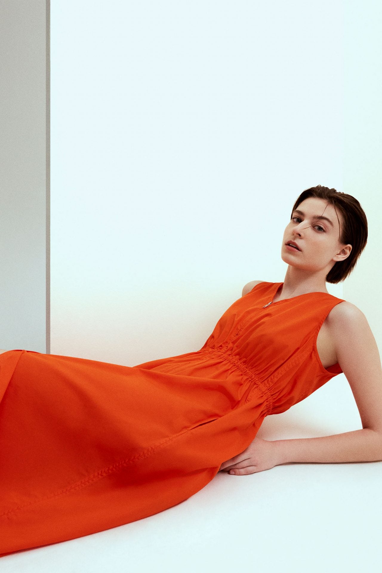 color:ORANGE