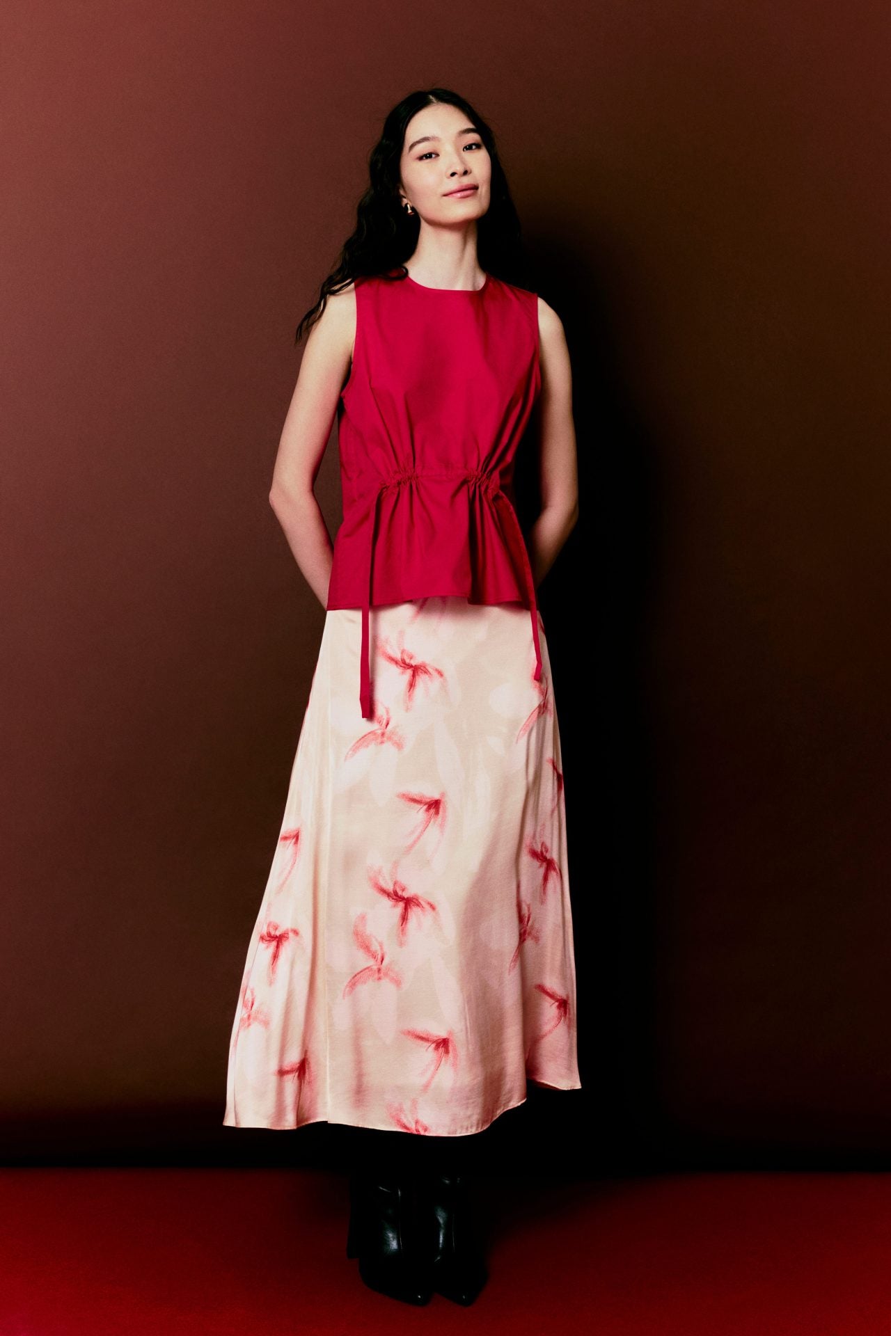 color:BLUSH