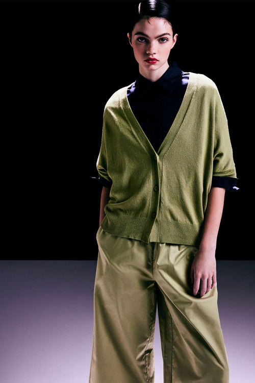 color:OLIVE