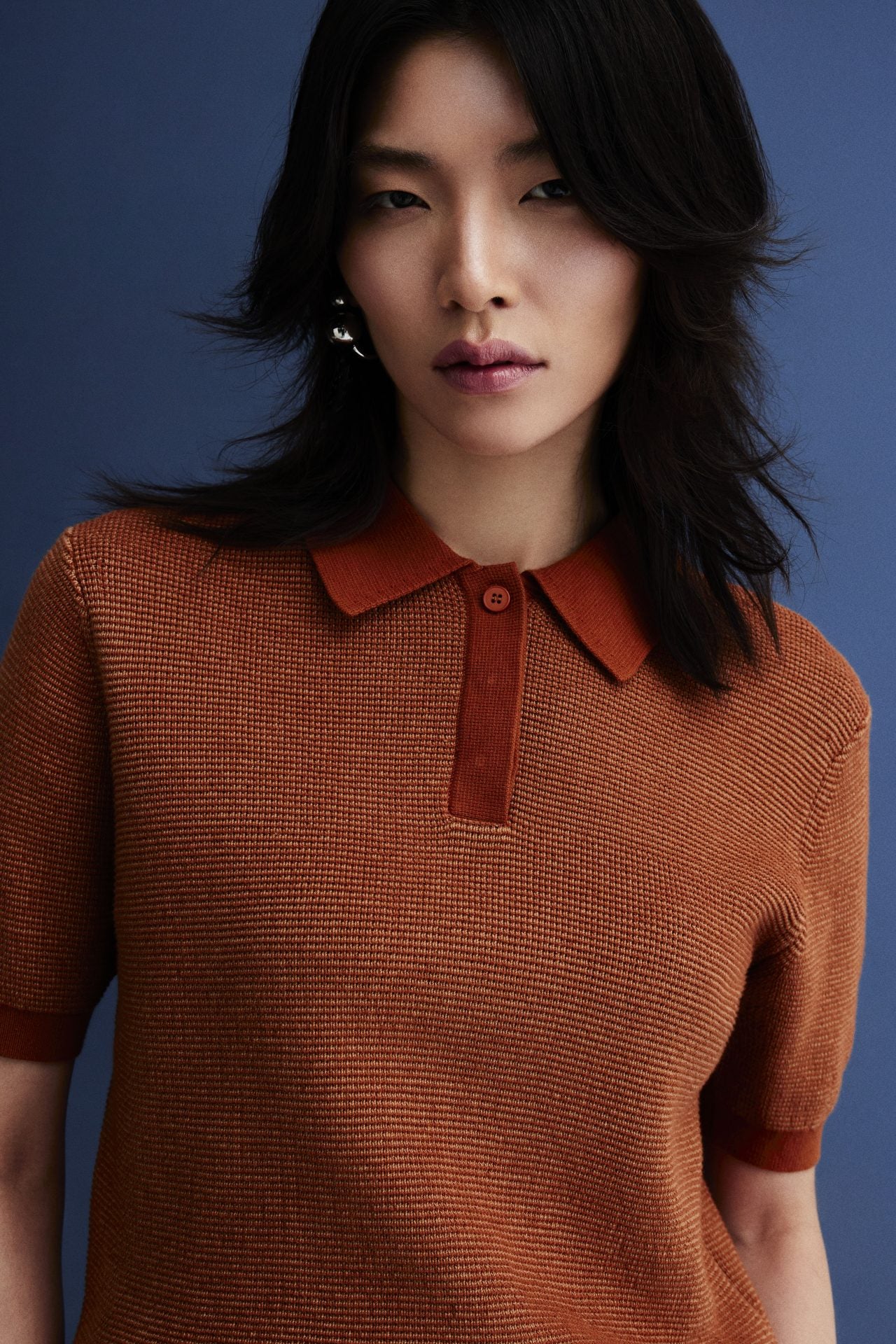 color:CARAMEL