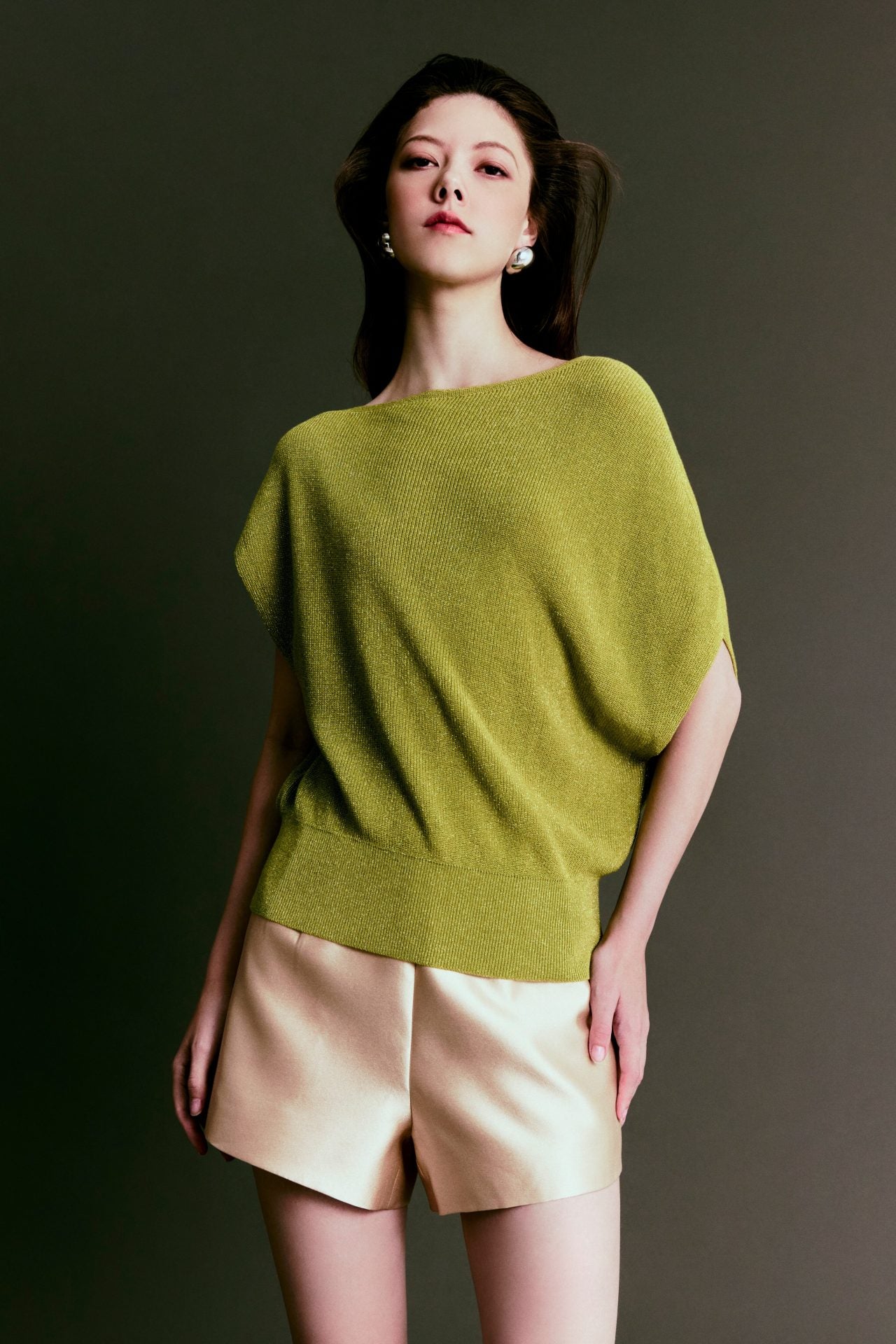 color:LIME