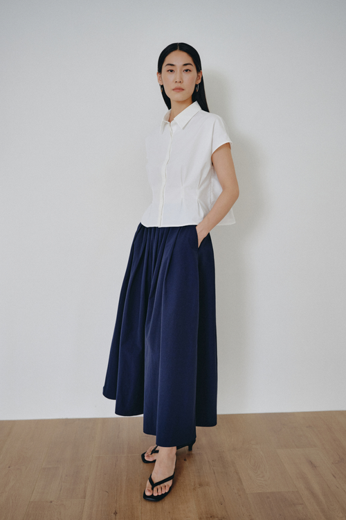 color:IVORY