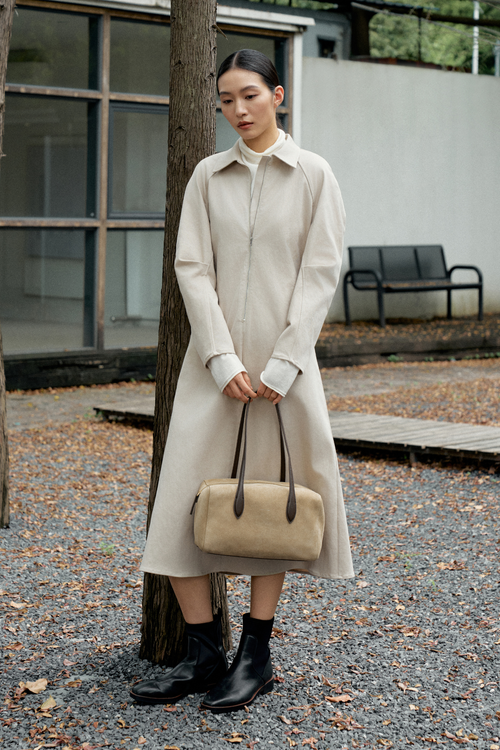color:TAUPE