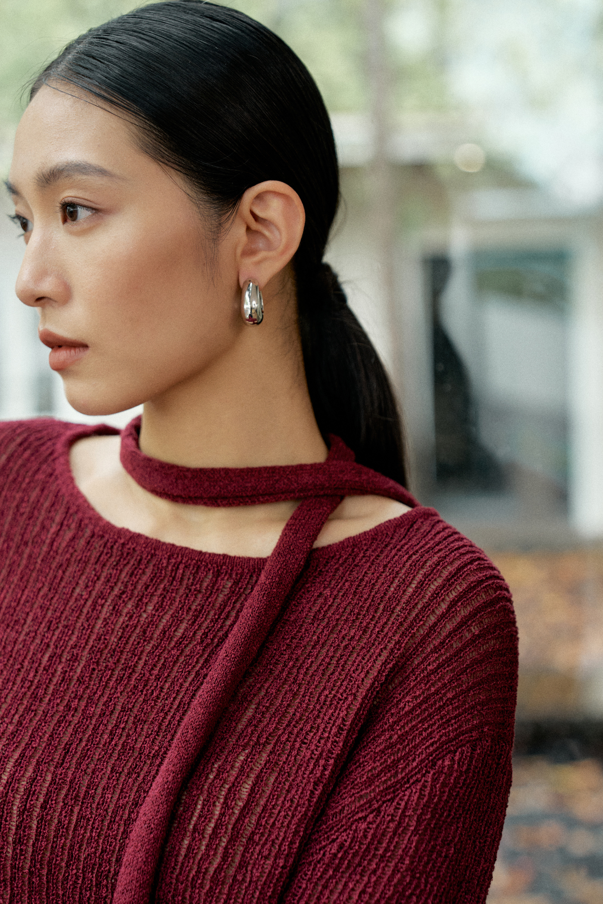 color:MAROON