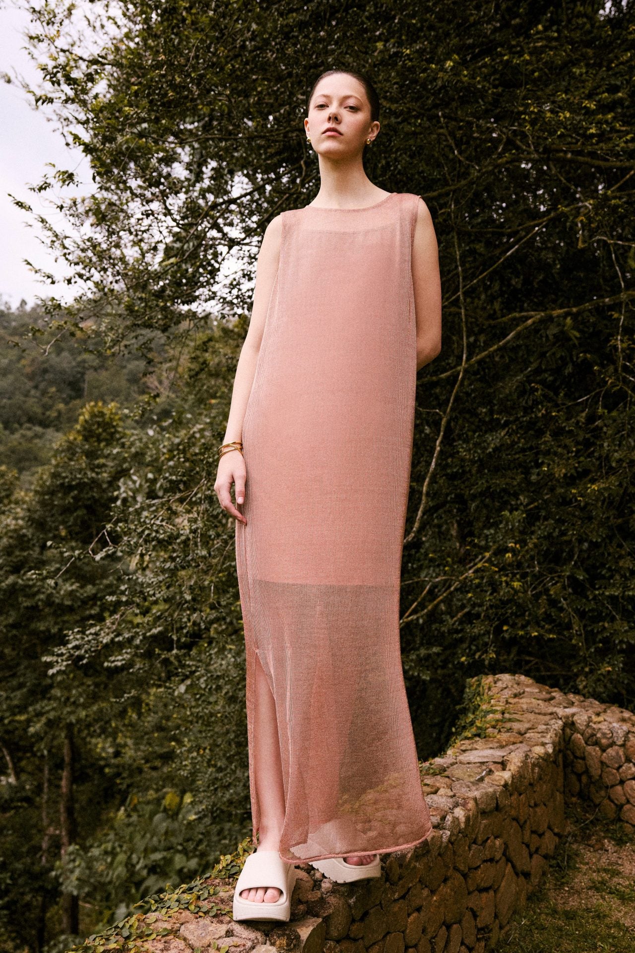 color:ROSEGOLD