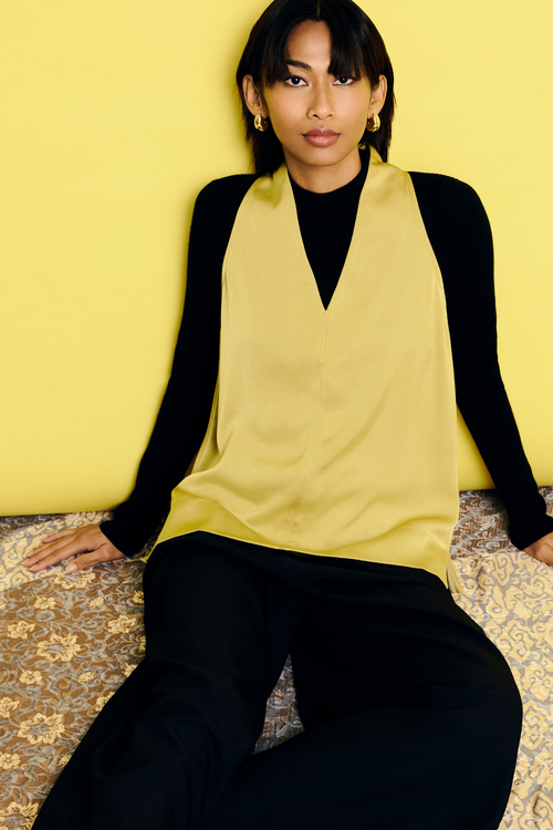 color:LIME YELLOW