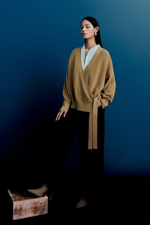 color:MUSTARD