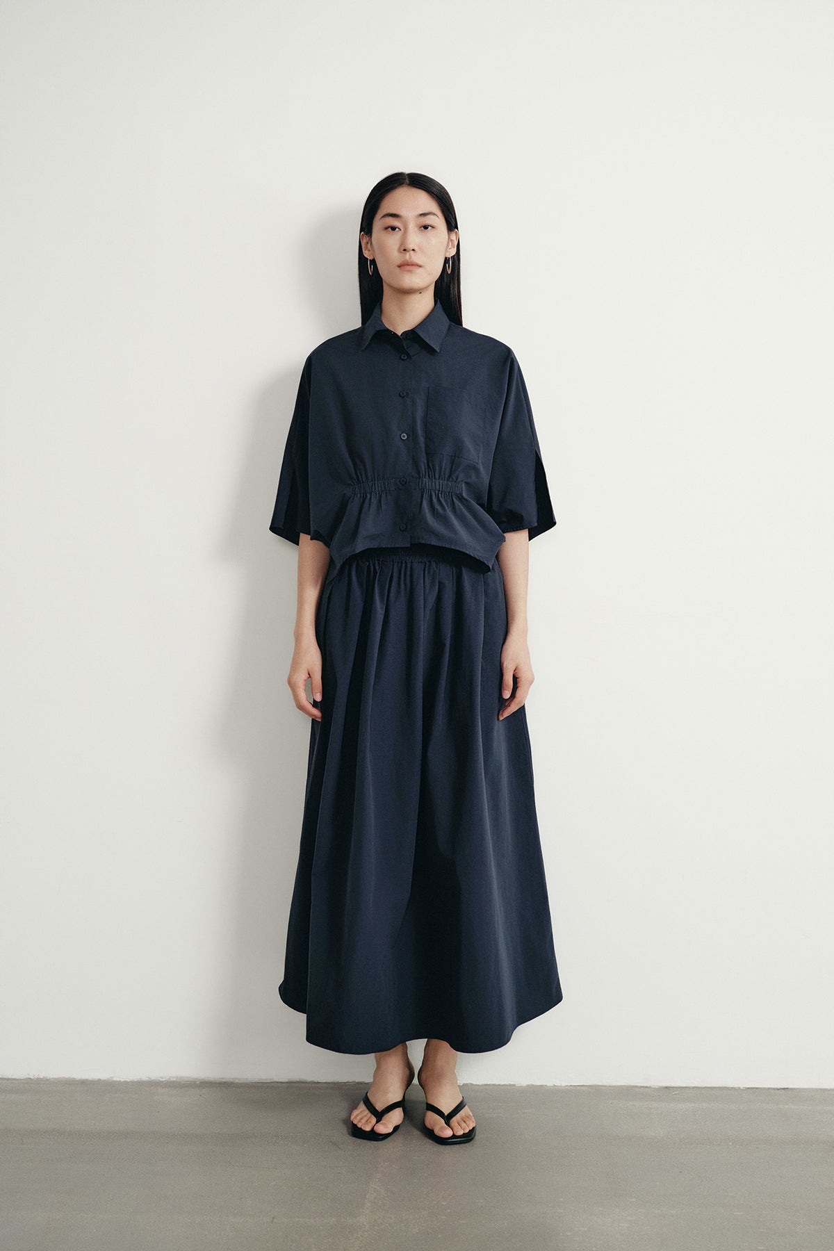 color:NAVY