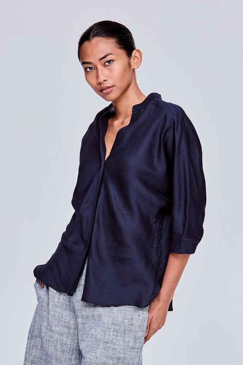 color:NAVY