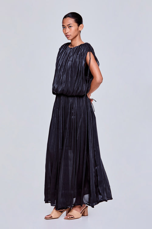 color:NOIR