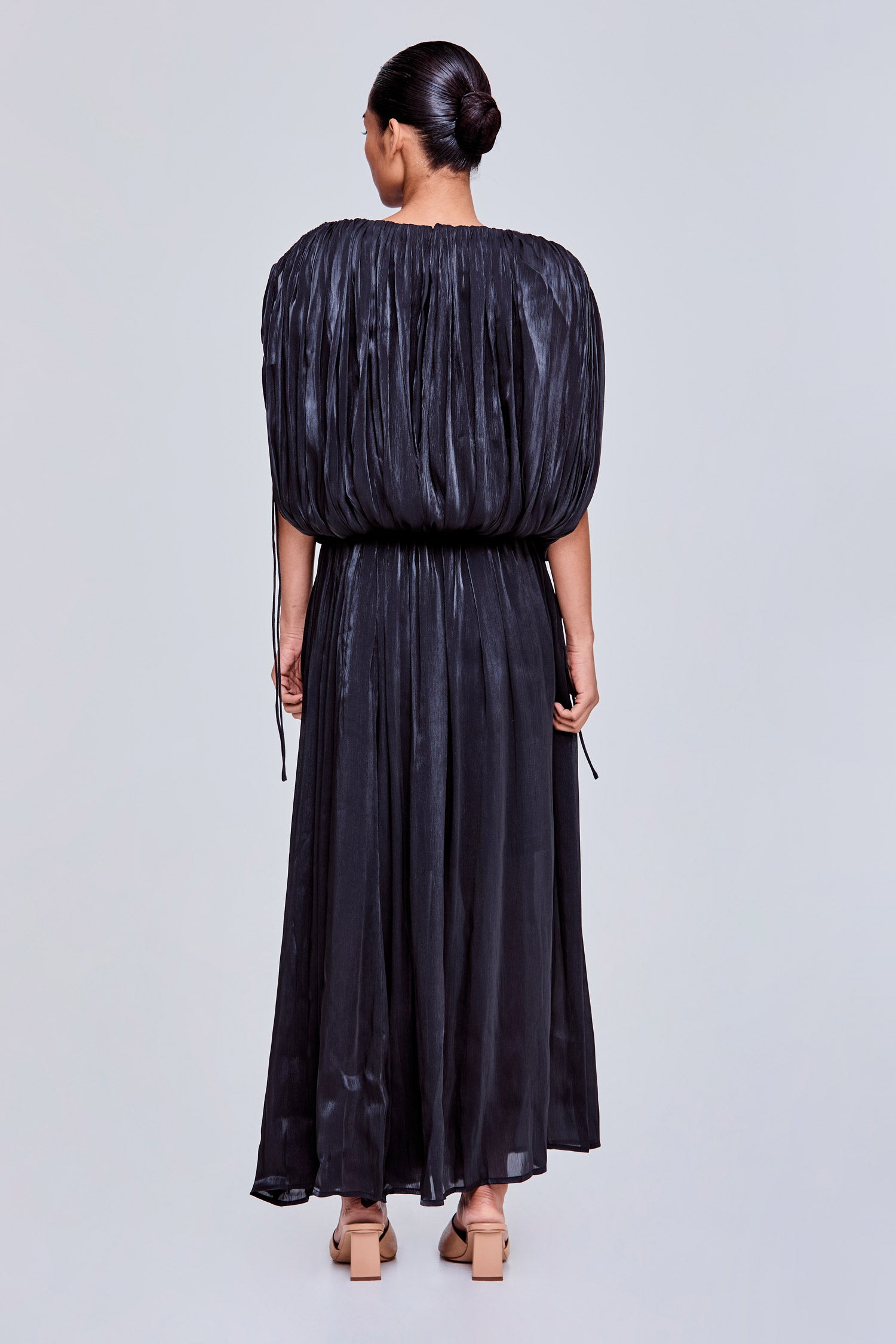 color:NOIR