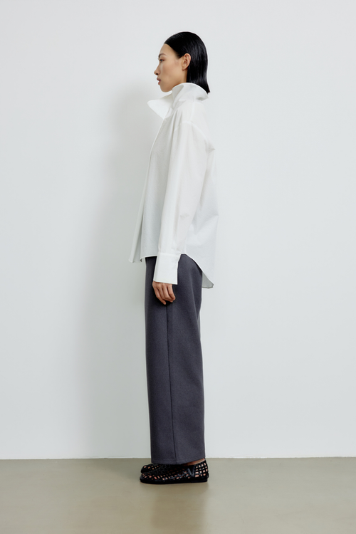 color:IVORY