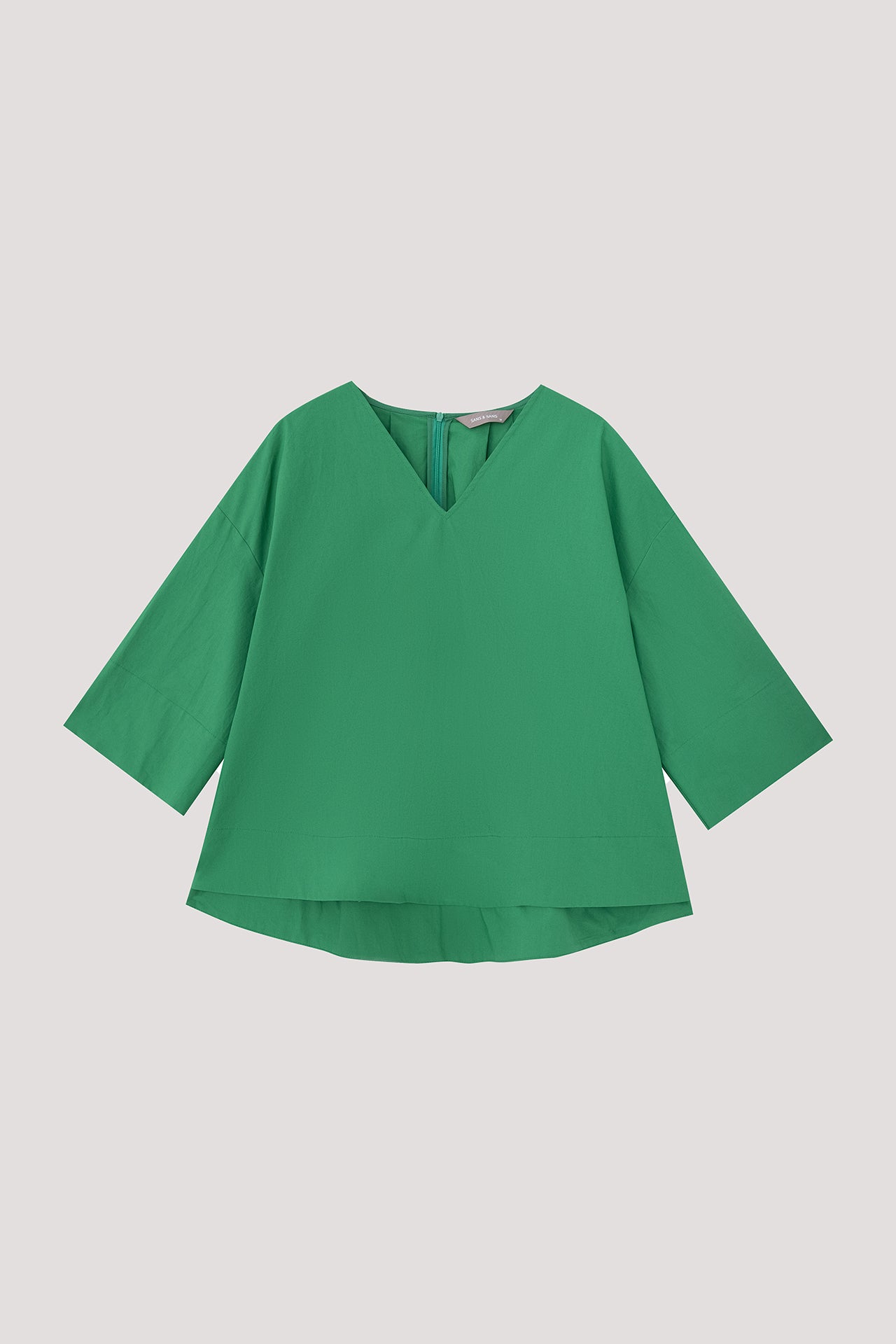 color:KELLY GREEN