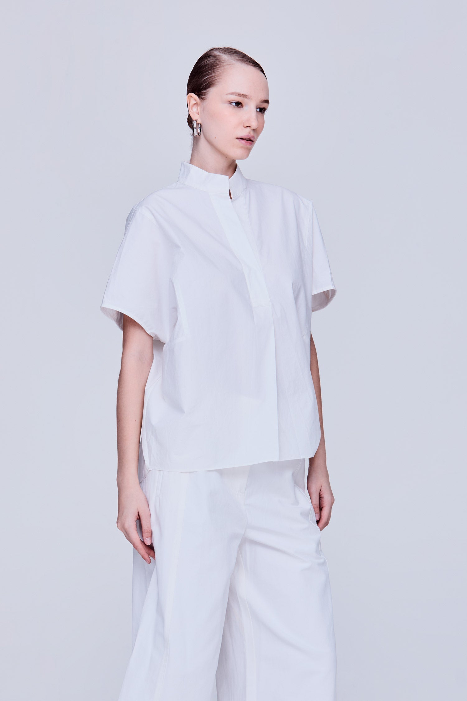 color:IVORY