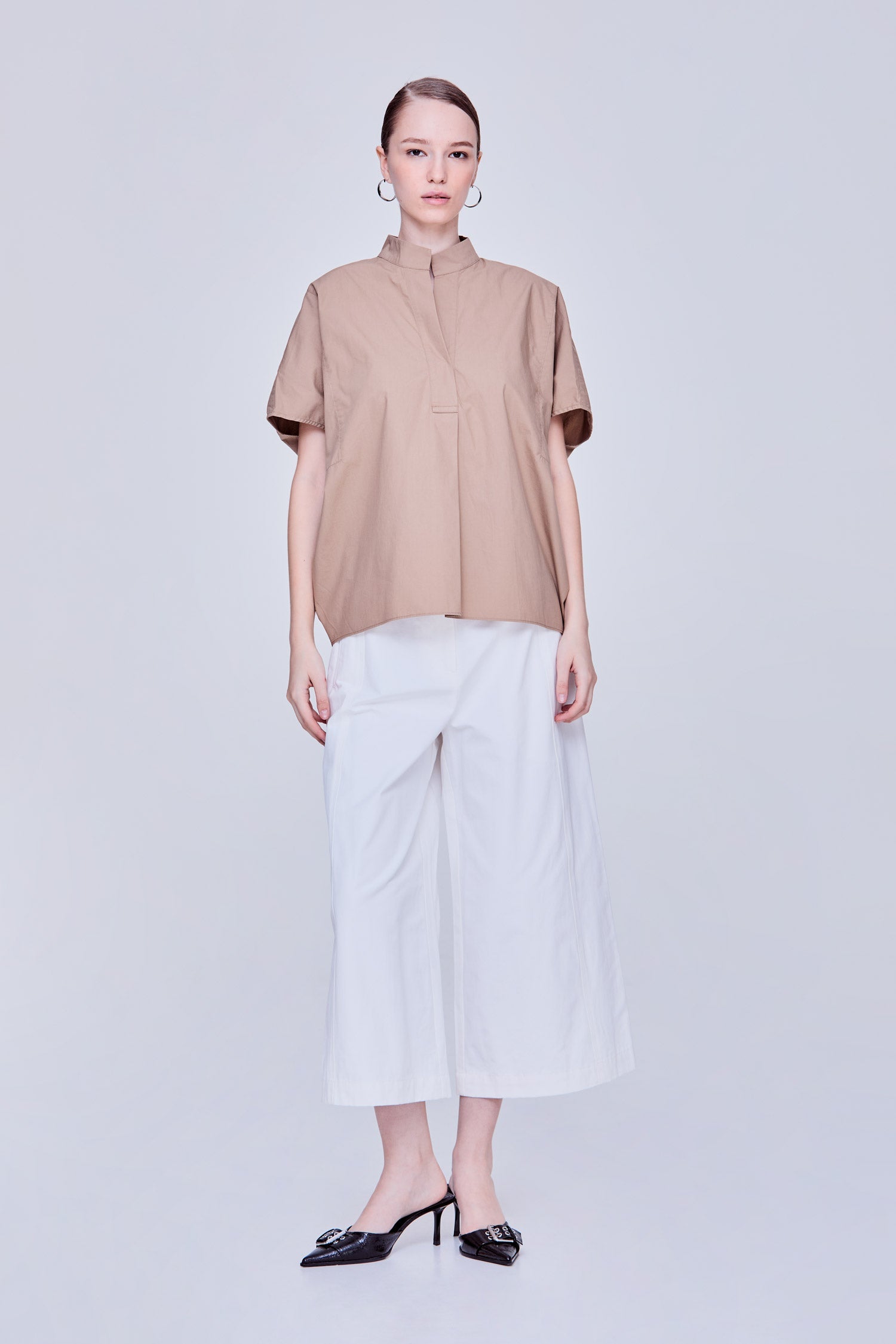 color:MOCHA