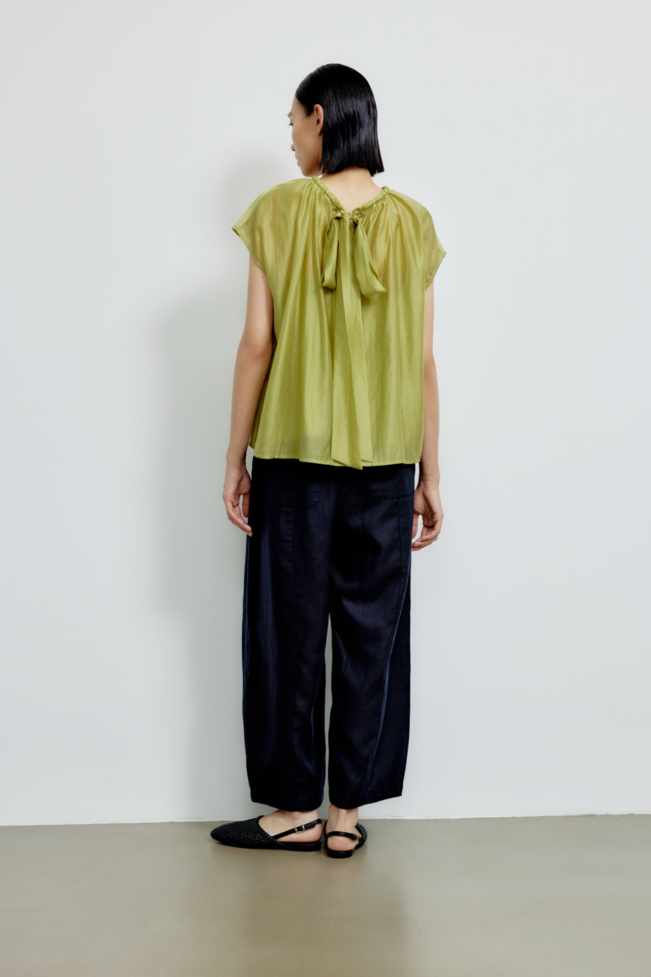 color:AVOCADO 2