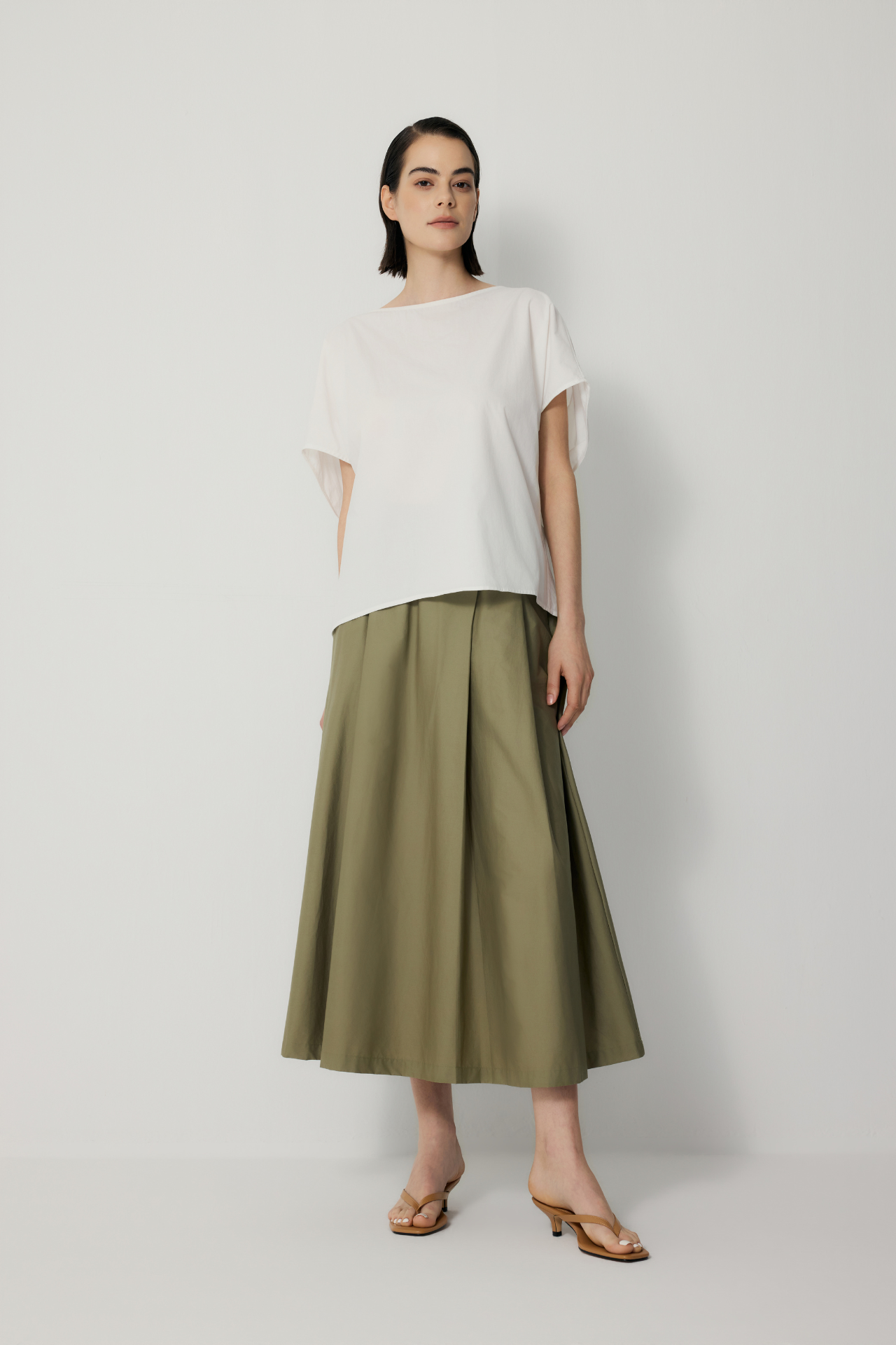 color:IVORY