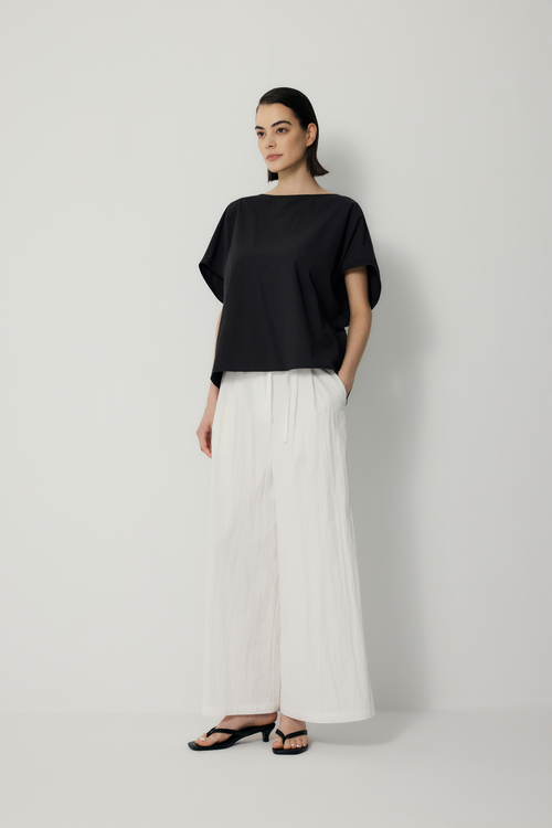 color:NOIR