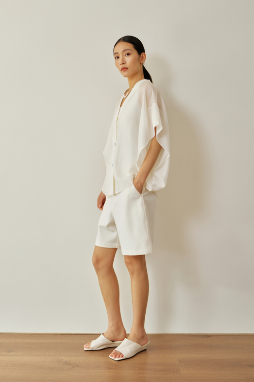 color:IVORY