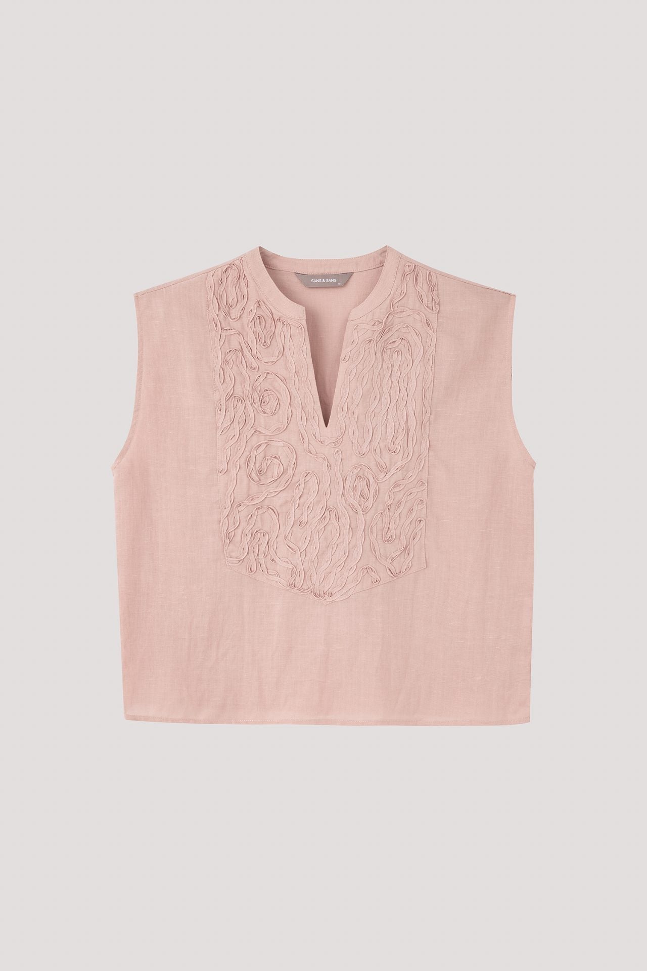 color:BLUSH