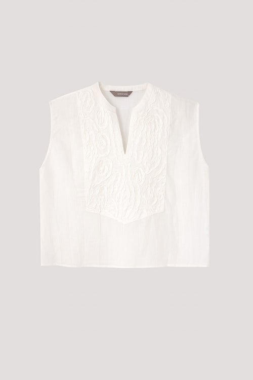 color:IVORY