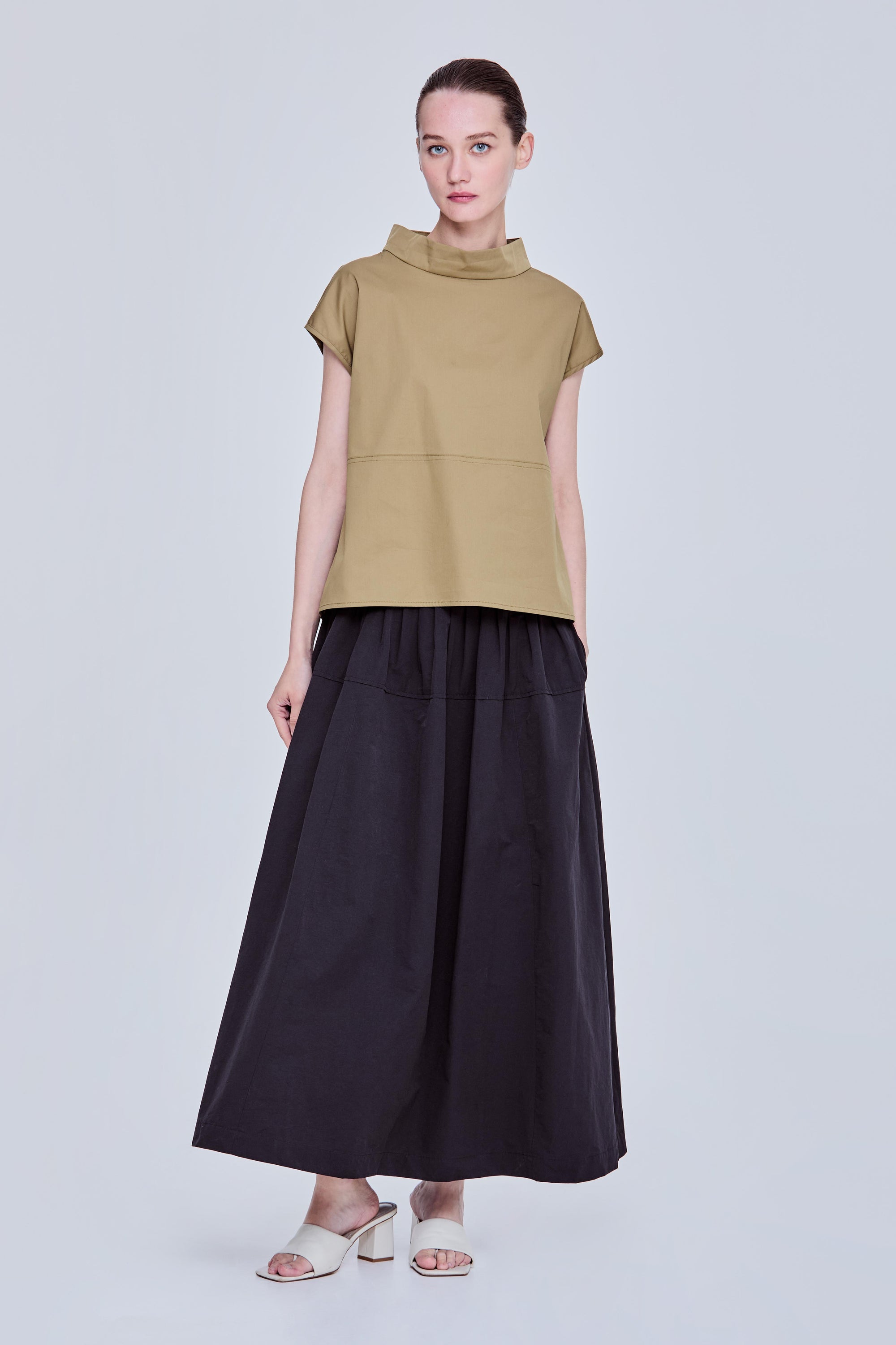 color:DUSTY OLIVE