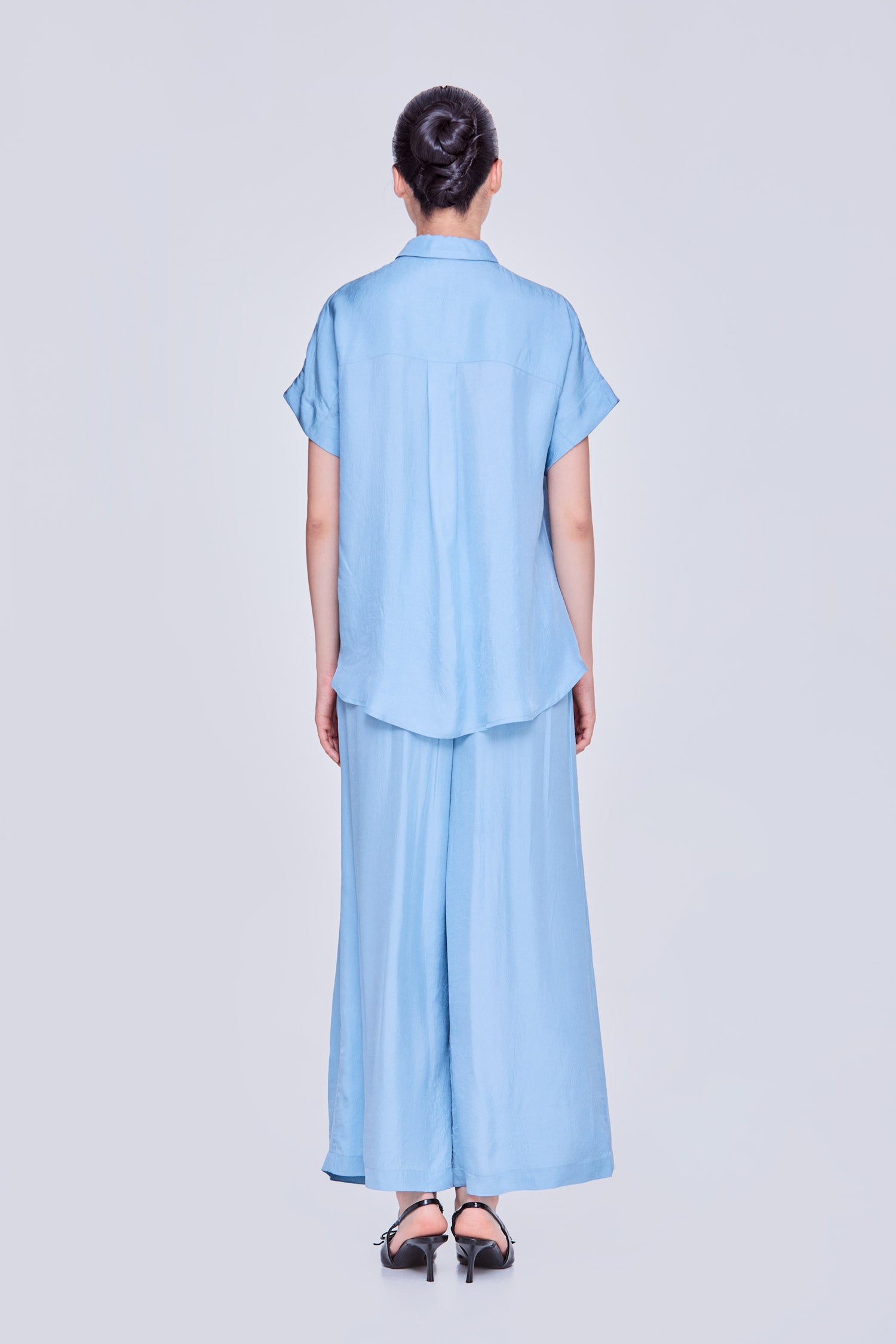 color:SKY BLUE