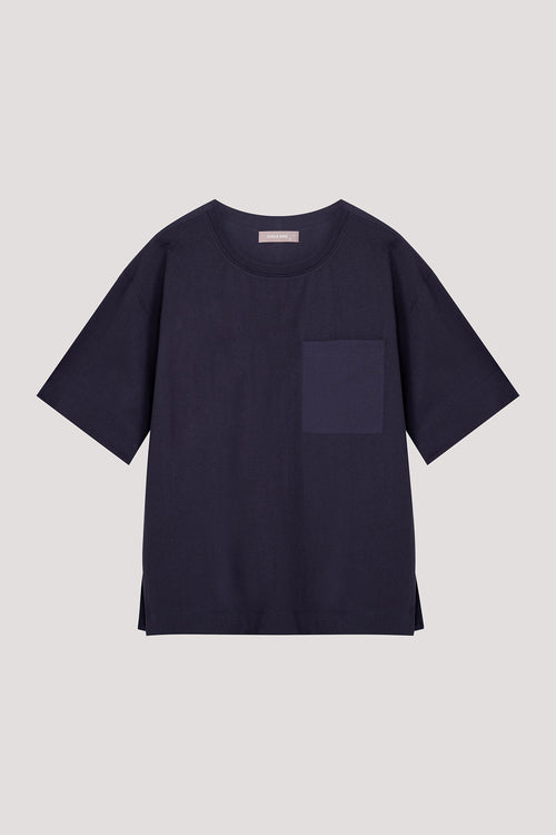 color:NAVY